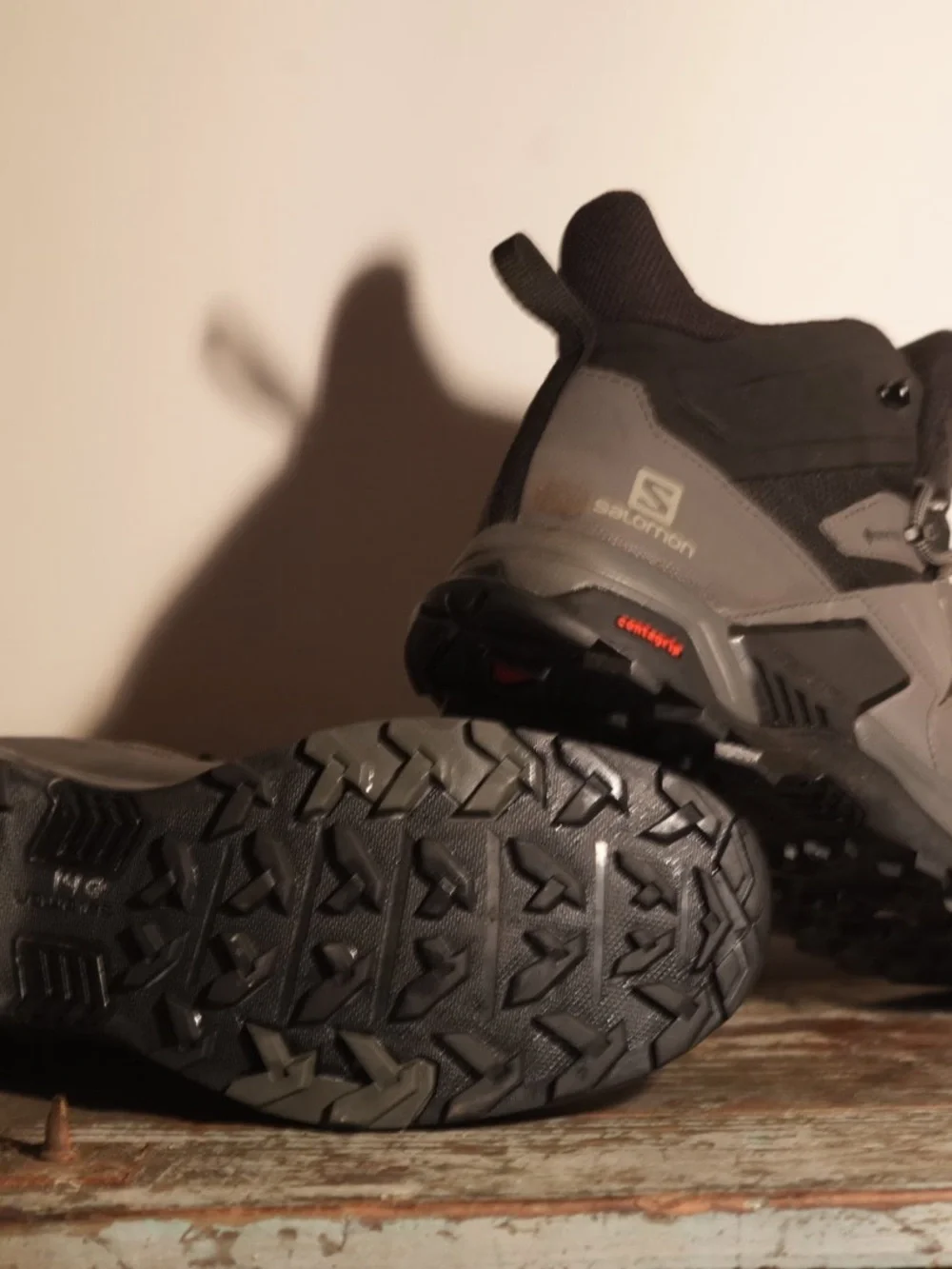 Salomon X Ultra 4 Mid GTX Gore-Tex Hiking Boots – Black/Grey